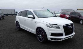AUDI Q7 2012