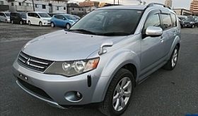 MITSUBISHI OUTLANDER 2010