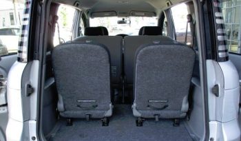 TOYOTA SIENTA 2005 full