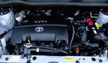 TOYOTA SIENTA 2005 full