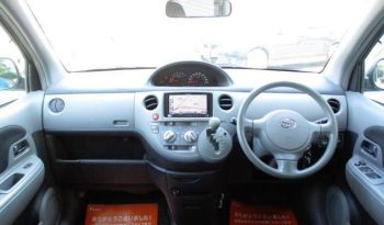 TOYOTA SIENTA 2005 full