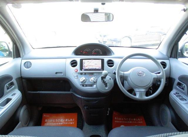 TOYOTA SIENTA 2005 full