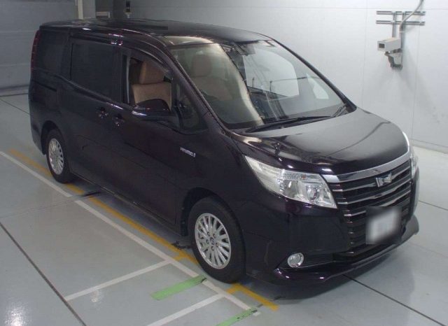 TOYOTA NOAH full