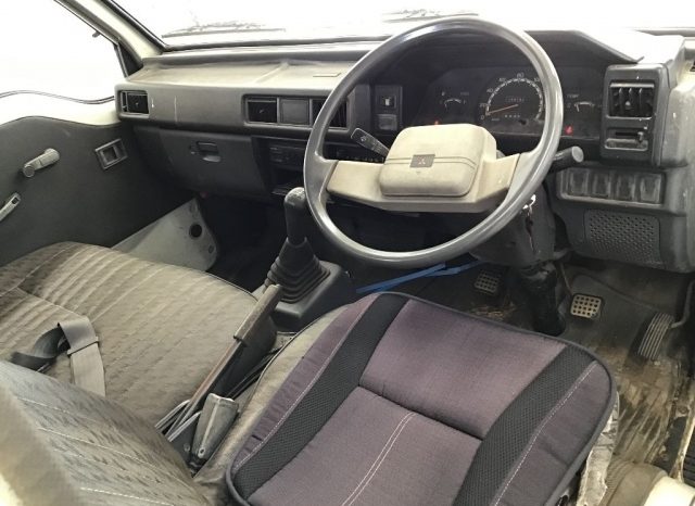 MITSUBISHI DELICA TRUCK full
