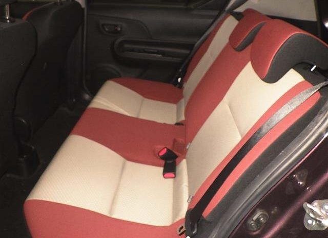 TOYOTA AQUA full