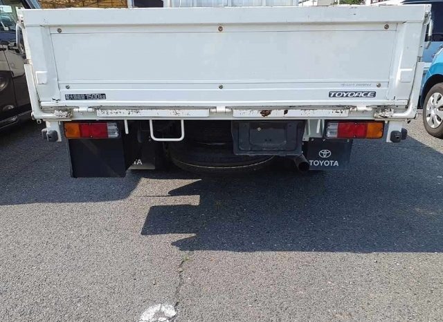 TOYOTA DYNA full
