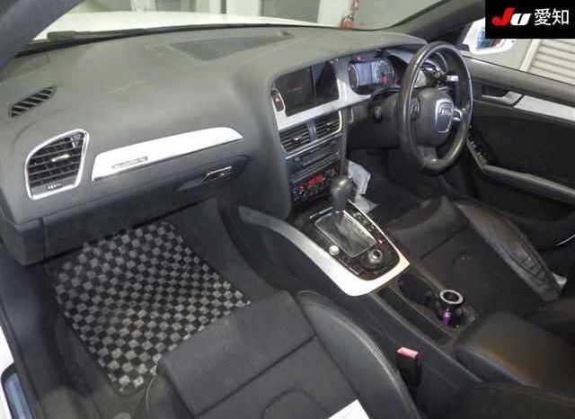 AUDI A4 full