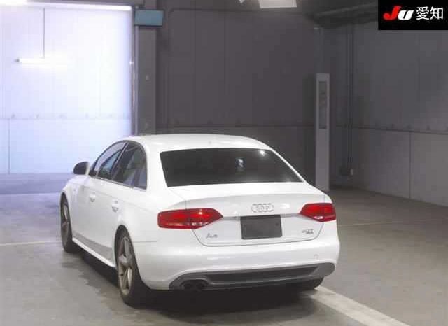 AUDI A4 full