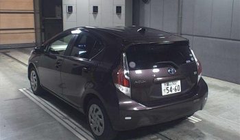 TOYOTA AQUA full